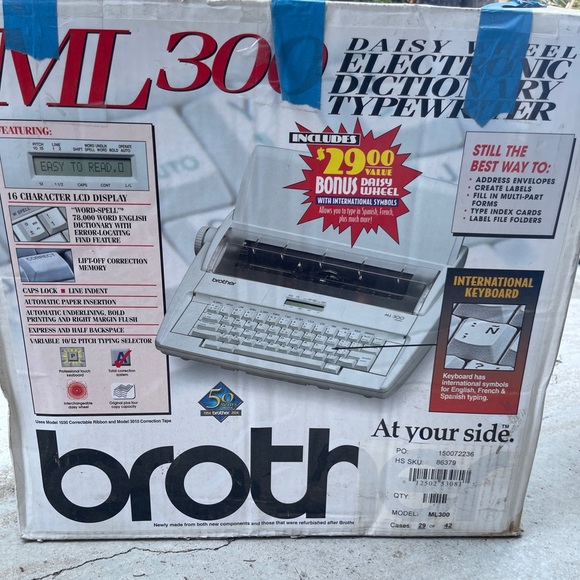 Brother ML300 daisy wheel electronic typewriter new open box - Picture 1 of 7
